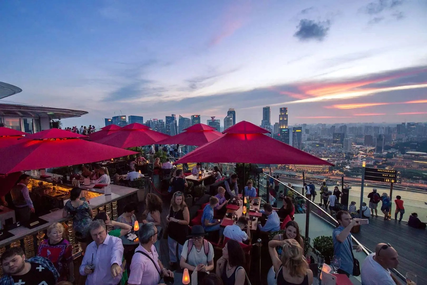 Best Rooftop Bars in Singapore with Stunning Views